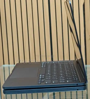 New Laptop Apple MacBook Air 2024 M3 13-Inch 16GB Apple M3 SSD 256GB