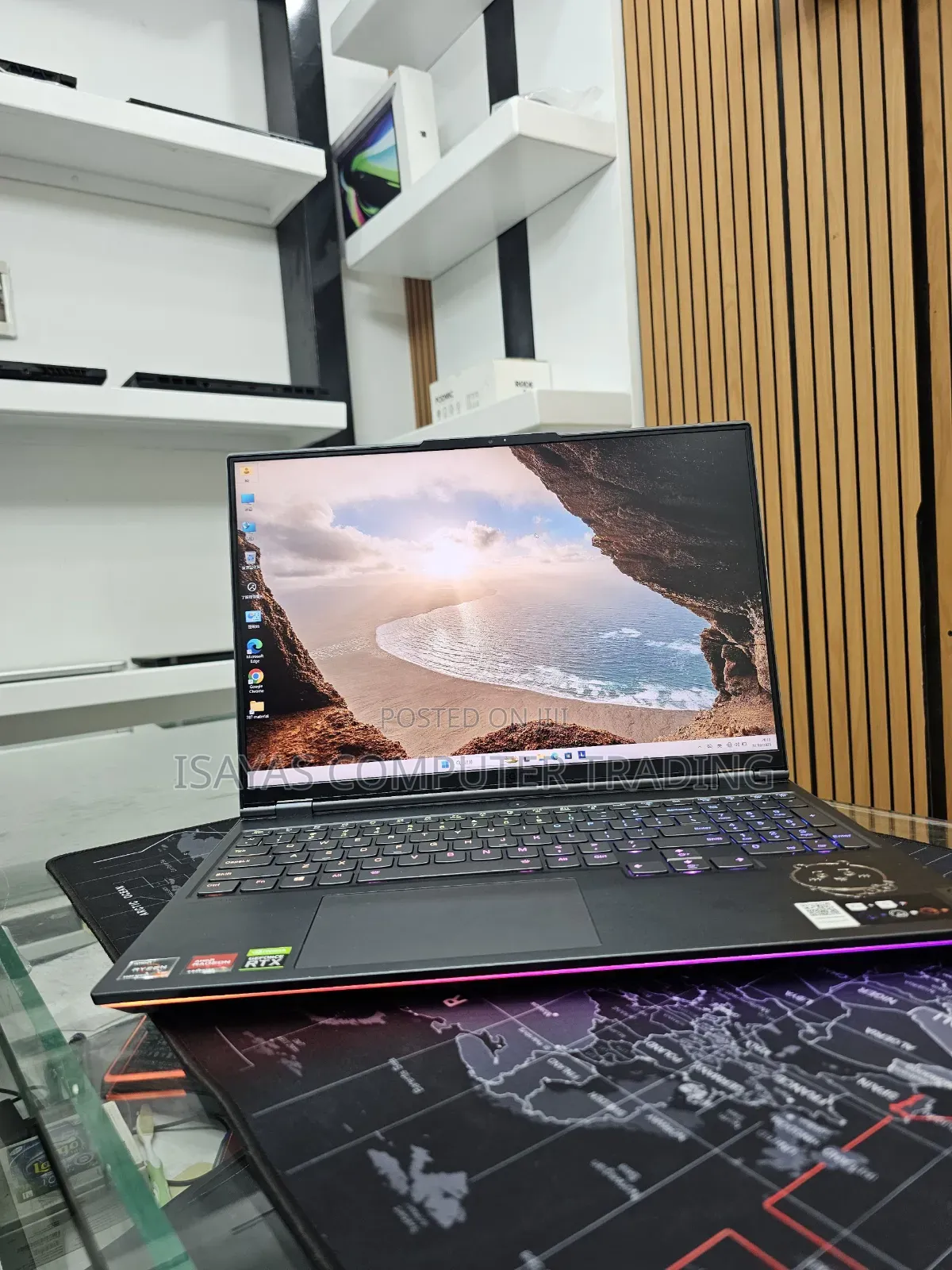 New Laptop Lenovo Legion 5 16GB AMD Ryzen 7 SSD 512GB