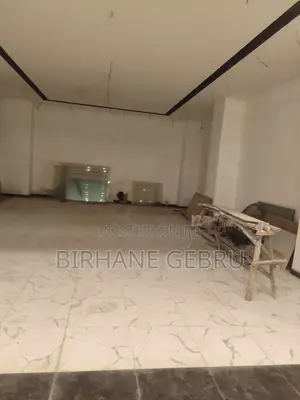 Rent for Eletroincs Supmarkeet Cafe and Resturant for Rent