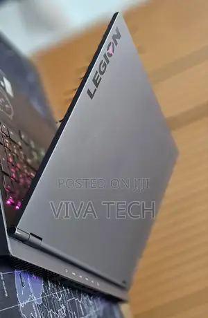 New Laptop Lenovo Legion 5 16GB AMD Ryzen 7 SSD 512GB