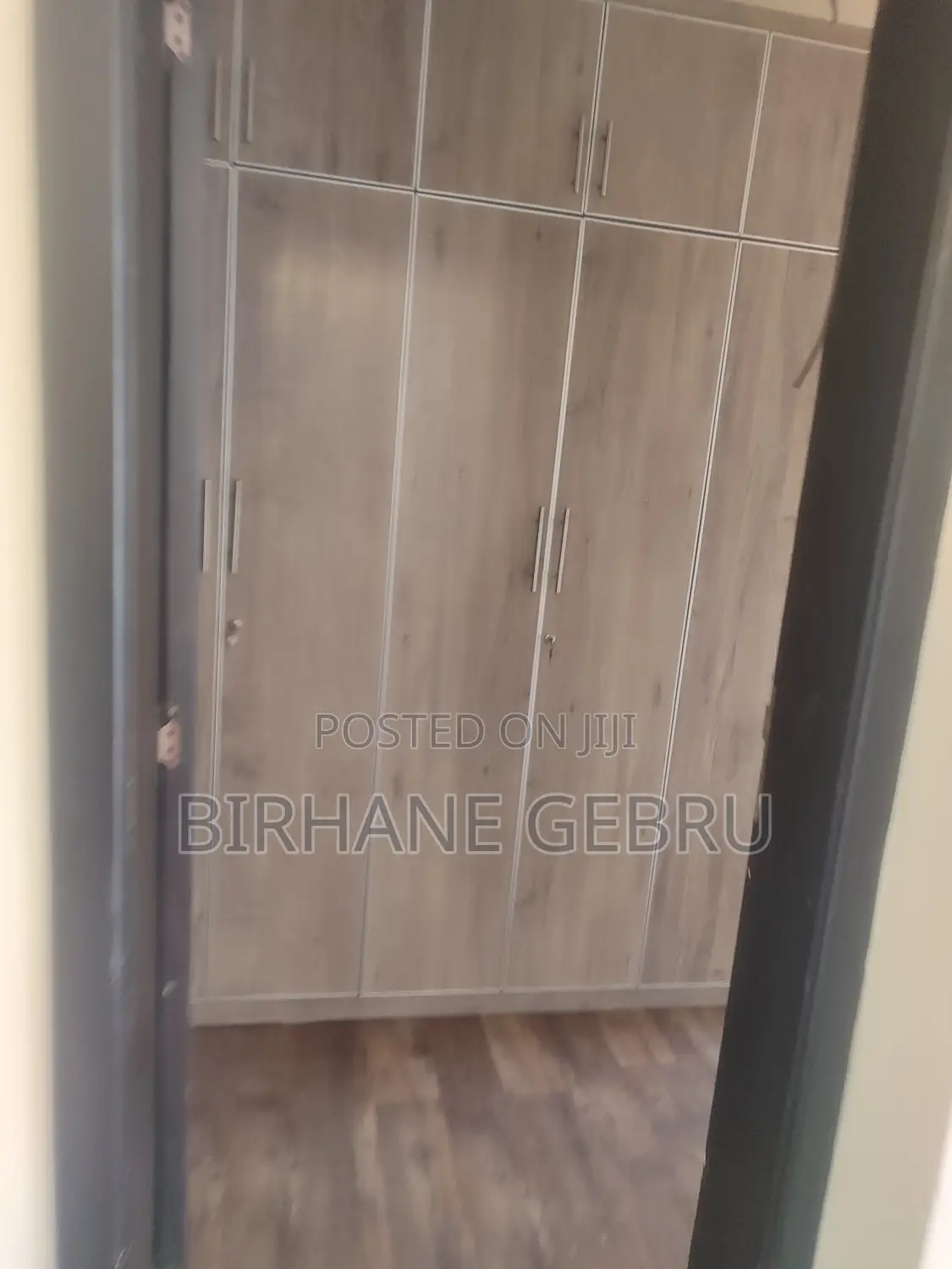 3bedroom Luxury Apartiment for Office