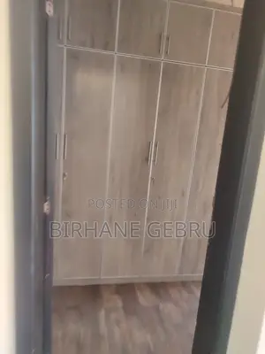 3bedroom Luxury Apartiment for Office