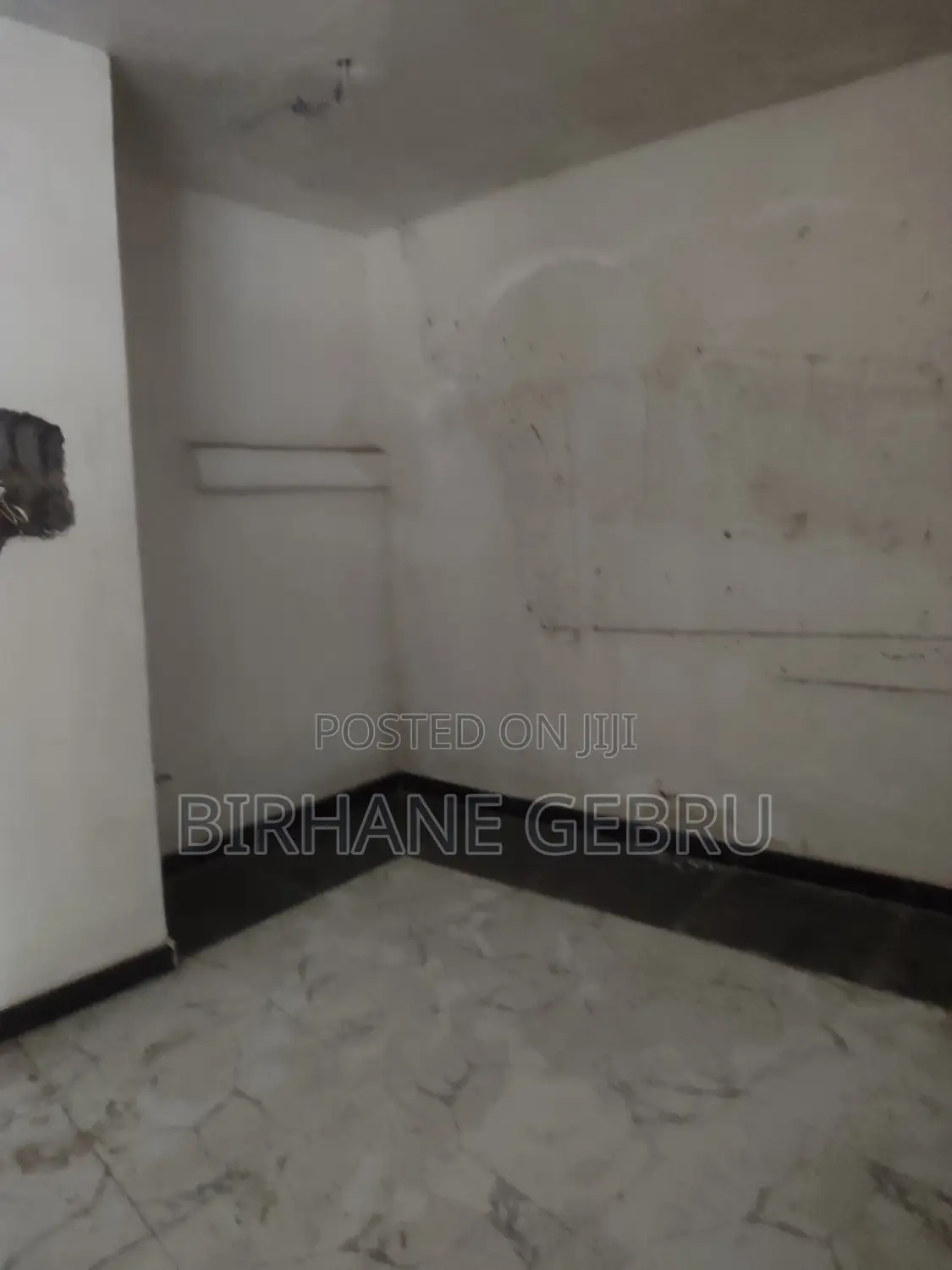 3bedroom Luxury Apartiment for Office