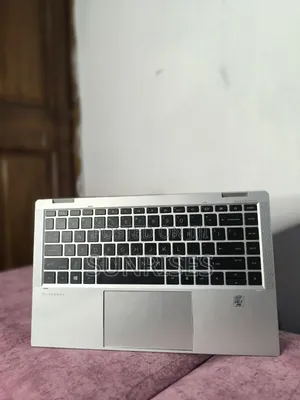 New Laptop HP EliteBook 1040 G8 16GB Intel Core I7 SSD 512GB