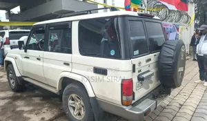 Toyota Land Cruiser 4.5 V8 GX-R 2014 White