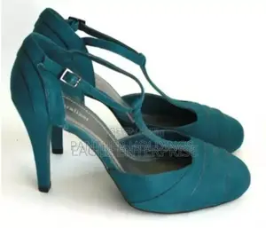 Naturalizer High Heels