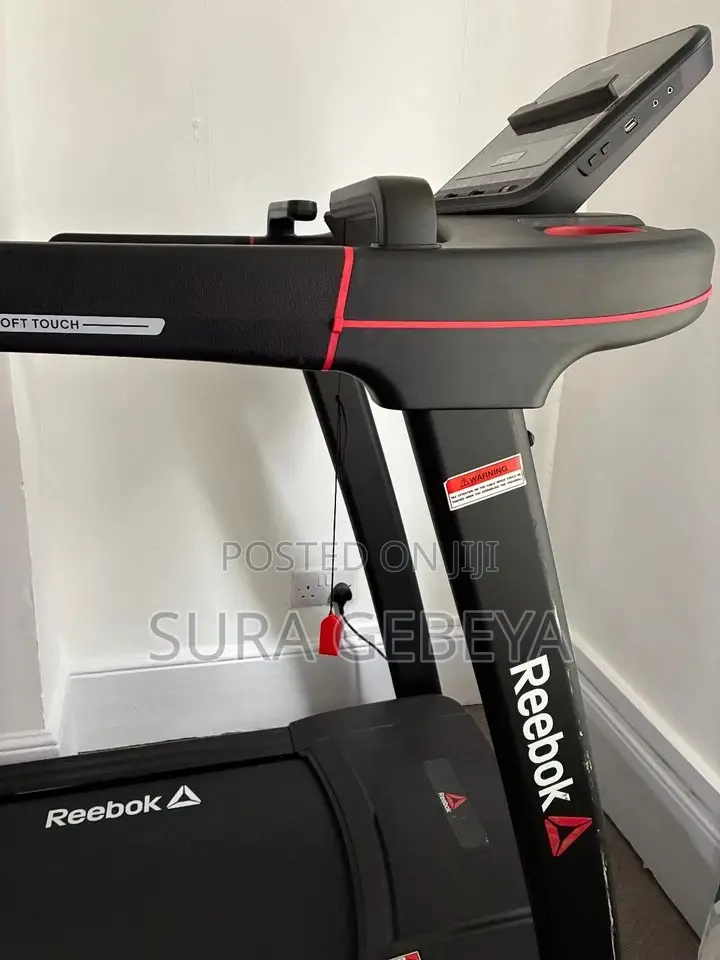 ትሬድሚል፣ ሁለገብ እና መሳጭ የሩጫ ልምድን እቤትዎ ማግኘት Running Fitness Machine