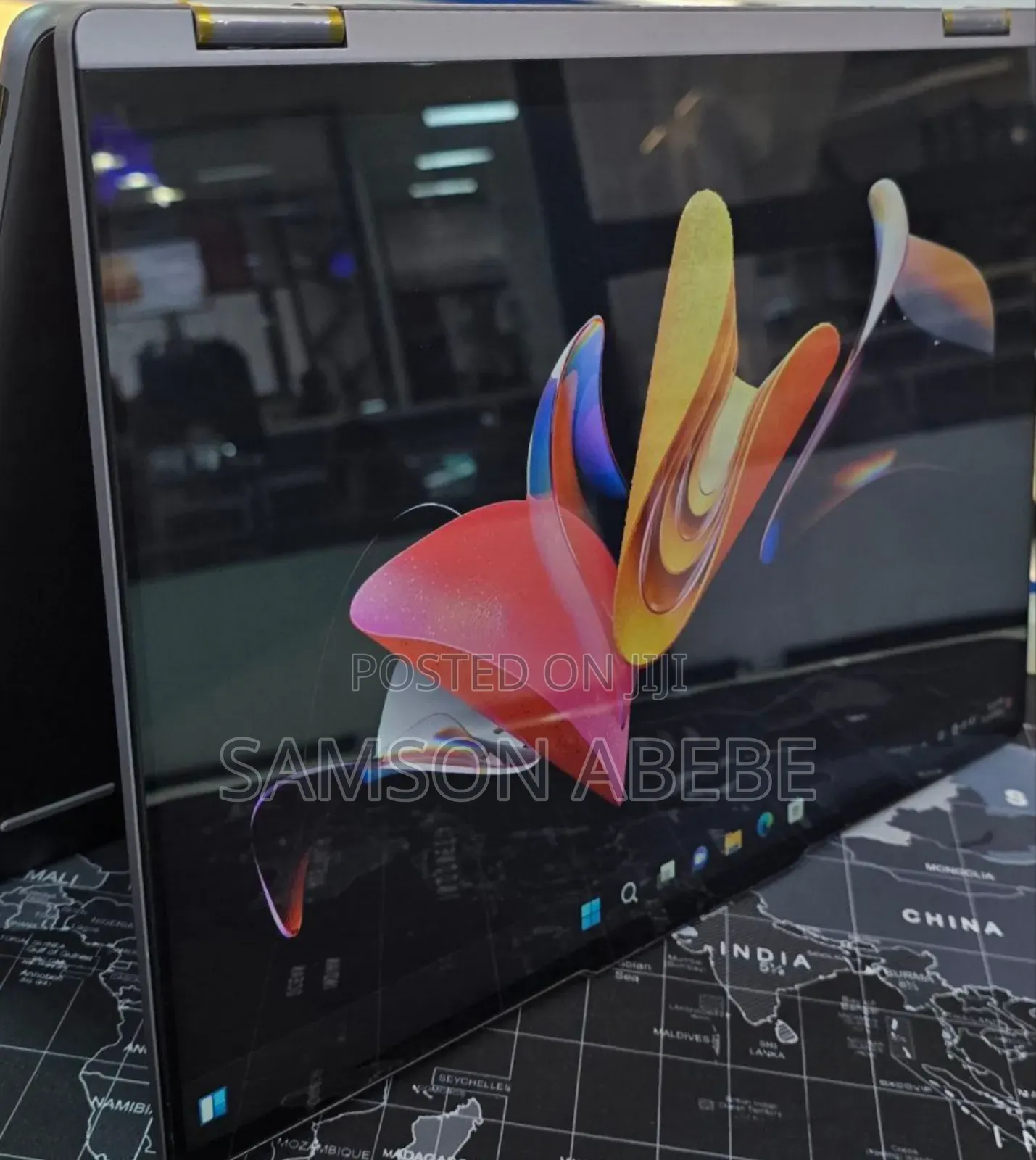 New Laptop Lenovo Yoga 7i 16GB Intel Core I7 SSD 512GB