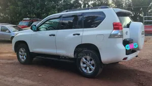 Toyota Land Cruiser Prado 3.0 TD 2011 White