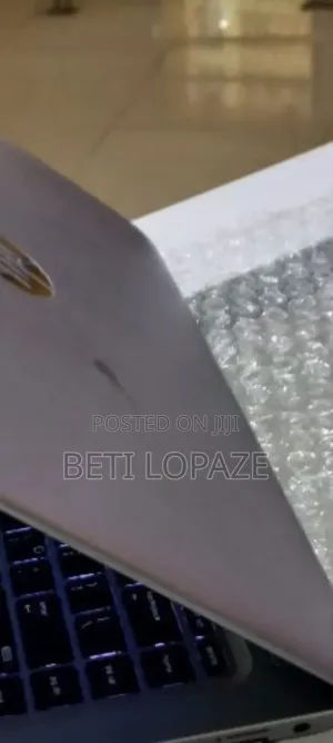 New Laptop HP EliteBook 840 8GB Intel Core I7 HDD 1T