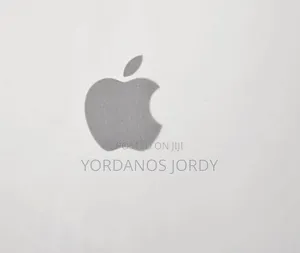 Photo - New Laptop Apple MacBook Pro 16GB Apple M4 SSD 512GB