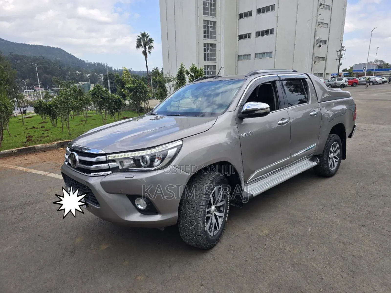 Toyota Hilux Revo Double Cab Deisel 2.4 AWD 2018 Gray