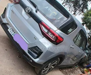 Toyota Raize 2022 Silver