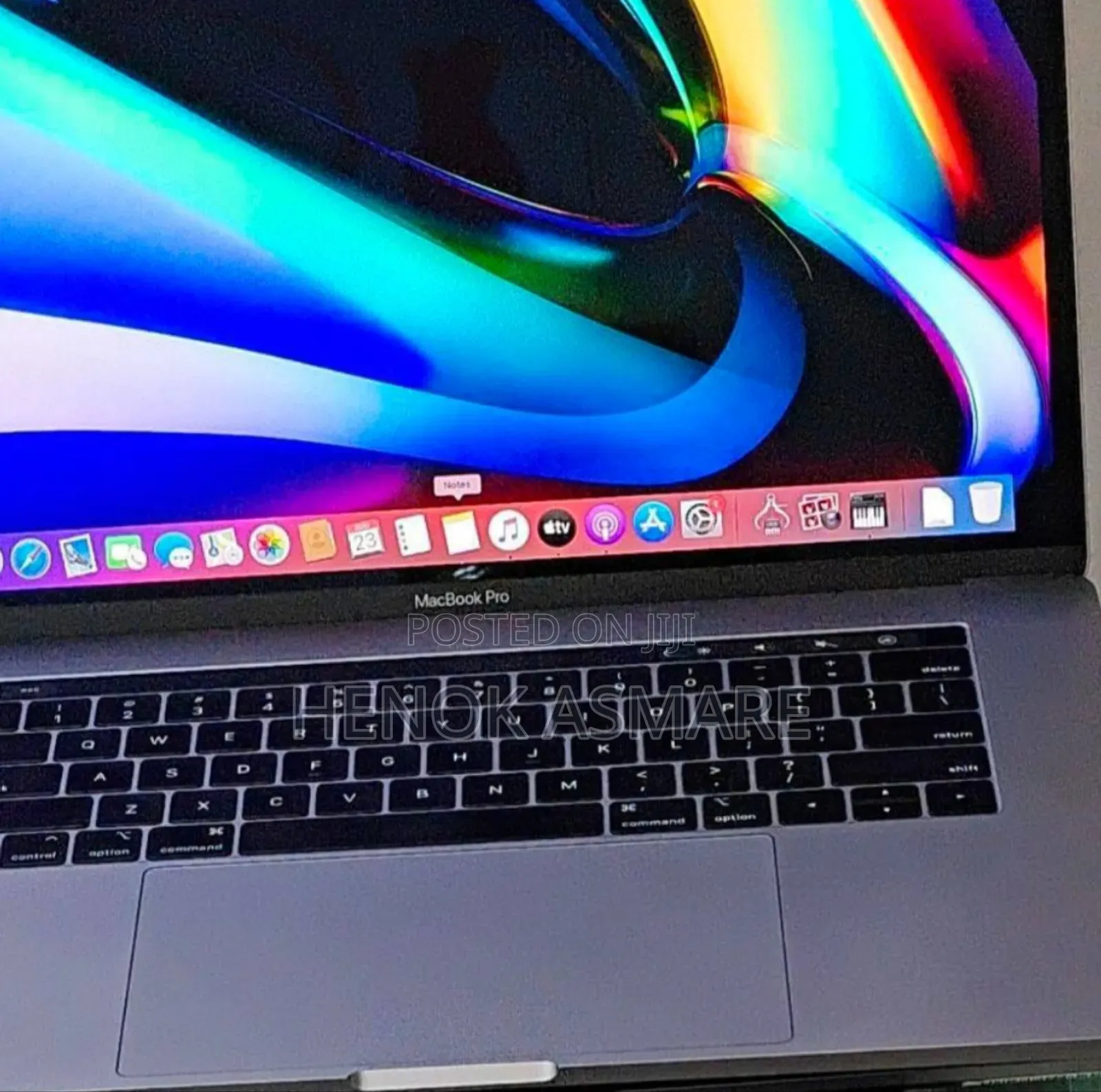 New Laptop Apple MacBook Pro 2019 16GB Intel Core I9 SSD 512GB
