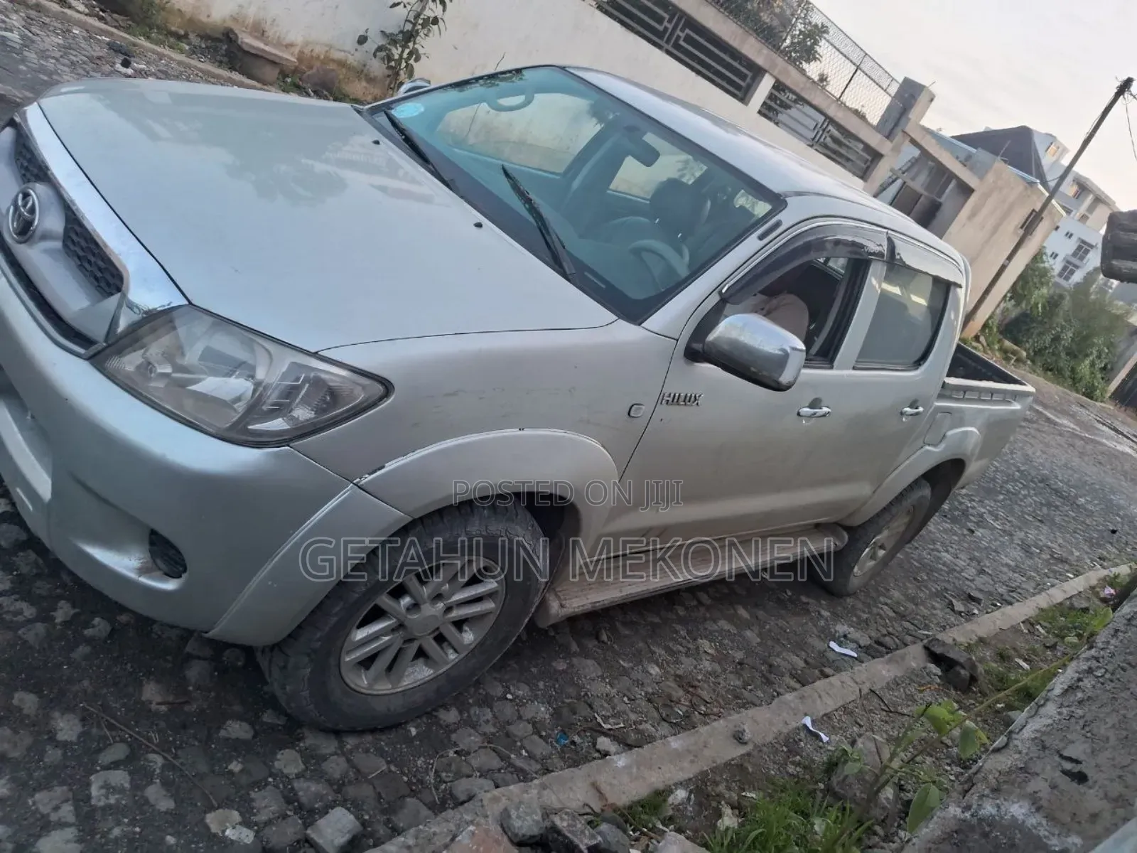 Toyota Hilux 2009 Gray