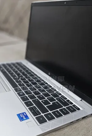 Photo - New Laptop HP EliteBook 840 16GB Intel Core I7 SSD 512GB