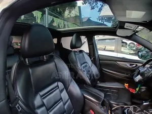 Nissan Qashqai 2017 White