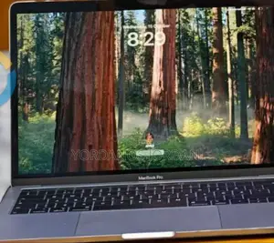 New Laptop Apple MacBook Pro 2019 16GB Intel Core I7 SSD 256GB