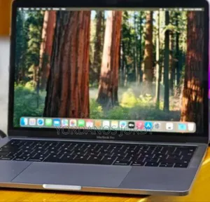 New Laptop Apple MacBook Pro 2019 16GB Intel Core I7 SSD 256GB