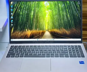 New Laptop Dell Inspiron 15 16GB Intel Core I7 SSD 1T