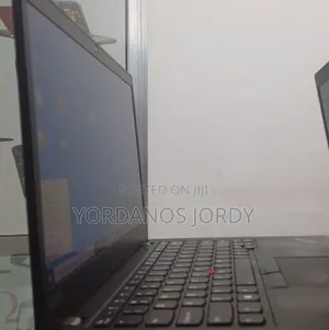 Photo - New Laptop Lenovo ThinkPad 13 16GB AMD Ryzen 5 SSD 512GB