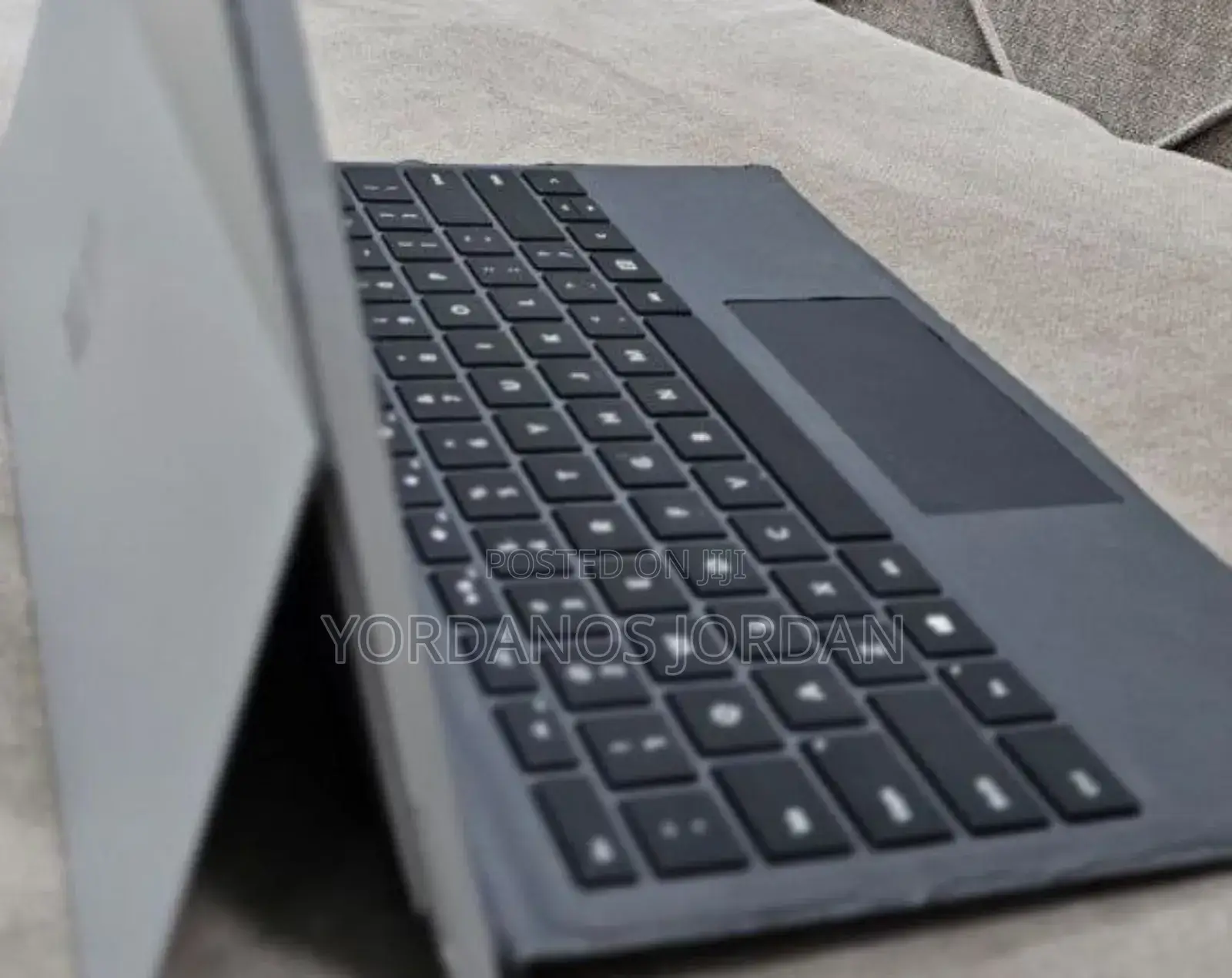 New Laptop Microsoft Surface Pro 7 16GB Intel Core I7 SSD 256GB