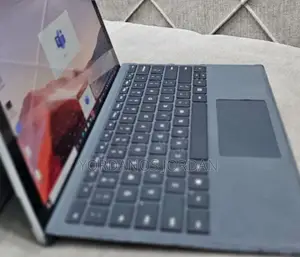 New Laptop Microsoft Surface Pro 7 16GB Intel Core I7 SSD 256GB