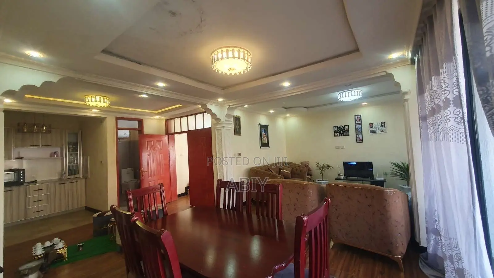 Furnished 6bdrm House in Project 12 ማህበር ቤት, Akaky Kaliti for sale