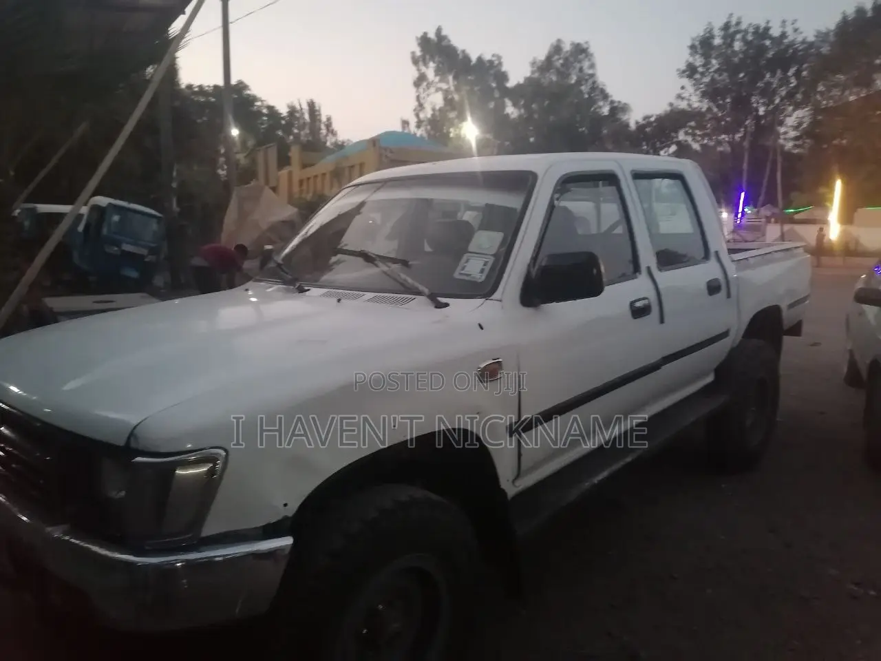 Toyota Hilux 1996 White