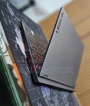 New Laptop Lenovo Legion 5 16GB AMD Ryzen 7 SSD 512GB