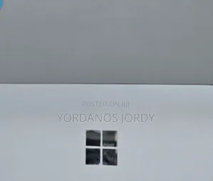 Photo - New Laptop Microsoft Surface Pro 7 8GB Intel Core I5 SSD 256GB