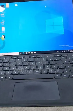 New Laptop Microsoft Surface Pro 7 8GB Intel Core I5 SSD 256GB