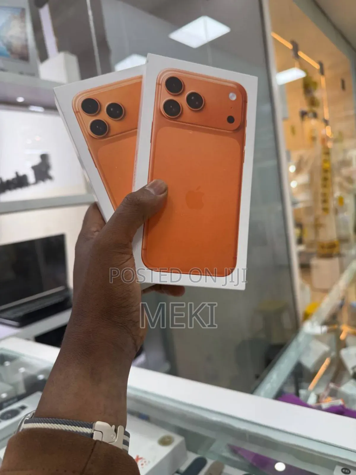 New Apple iPhone 17 Pro Max 256 GB Orange