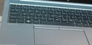 New Laptop HP ZBook Firefly 14 G7 32GB Intel Core I7 SSD 512GB