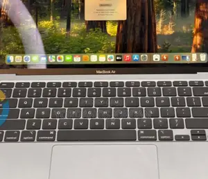 New Laptop Apple MacBook Air 2020 M1 8GB Apple M1 SSD 256GB