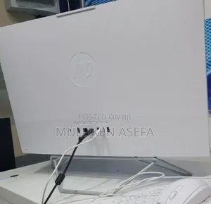 Photo - New HP 200 G4 22 All-in-One 8GB Intel Core I5 SSD 512GB