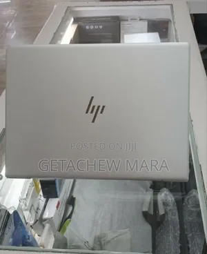 Photo - New Laptop HP EliteBook 725 8GB AMD Ryzen 5 SSD 512GB