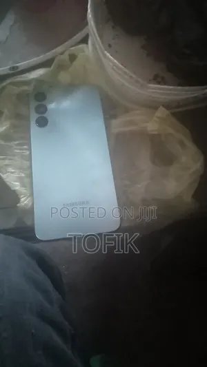 Photo - Samsung Galaxy A16 5G 128 GB White