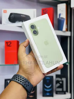 New Apple iPhone 17 512 GB Green