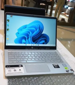 New Laptop HP Pavilion 15 8GB Intel Core I5 SSD 512GB