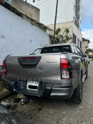 Toyota Hilux Revo Double Cab Deisel 2.8 RWD 2019 Gray