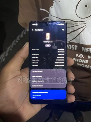 Photo - Samsung Galaxy A32 128 GB Black