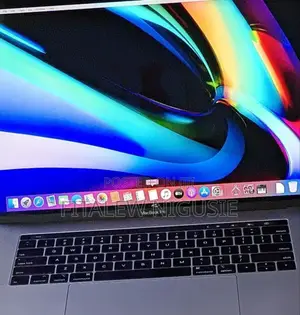 New Laptop Apple MacBook Pro 2019 32GB Intel Core I9 SSD 512GB