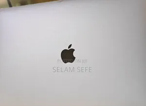 New Laptop Apple MacBook Pro 2019 32GB Intel Core I9 SSD 512GB