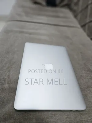 New Laptop Apple MacBook Air 2015 8GB Intel Core I5 SSD 128GB