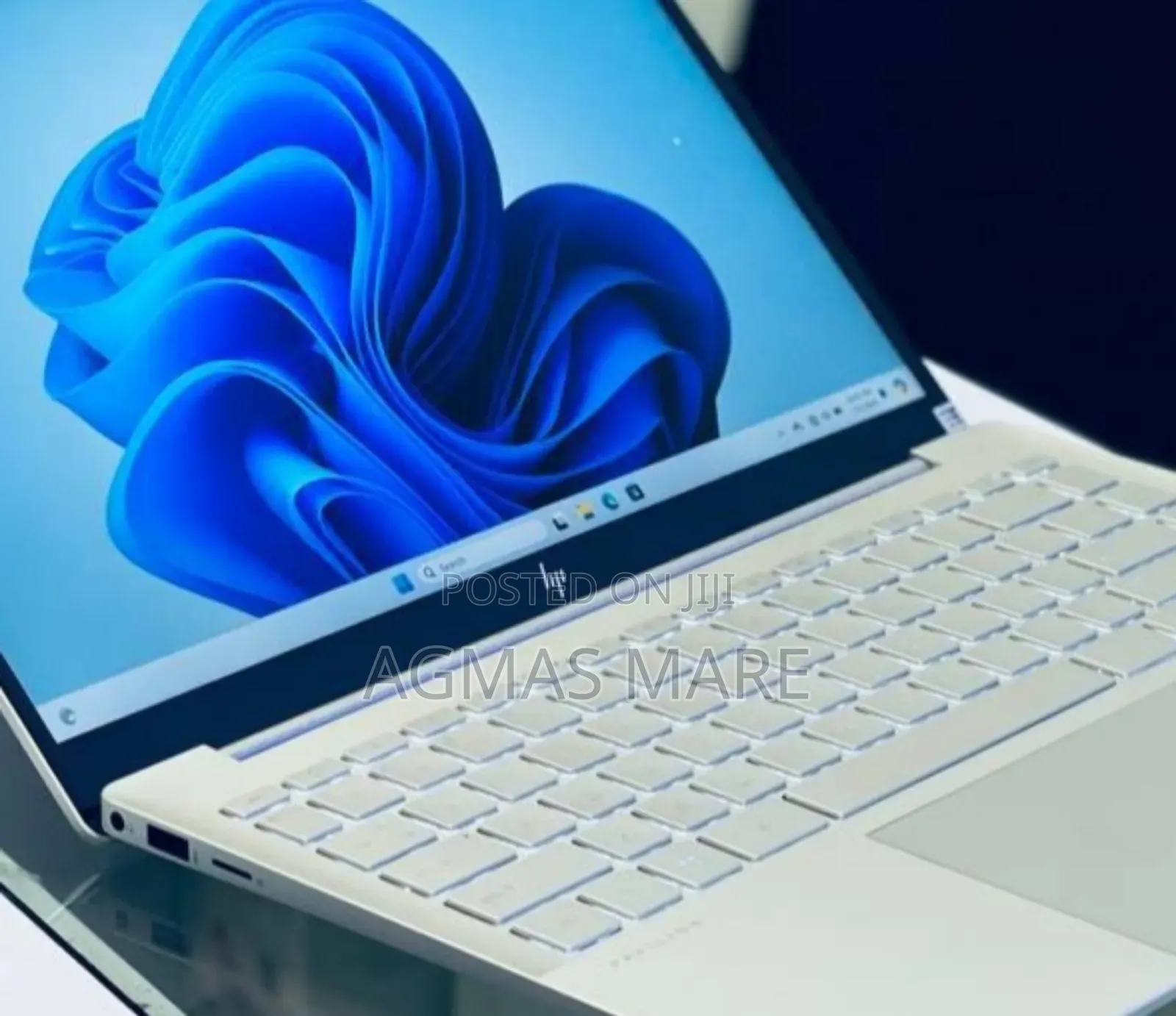 New Laptop HP Pavilion 14 16GB Intel Core I5 SSHD (Hybrid) 1T
