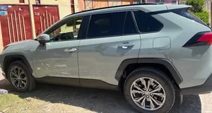 Toyota RAV4 TRD Off Road AWD 2023 Blue