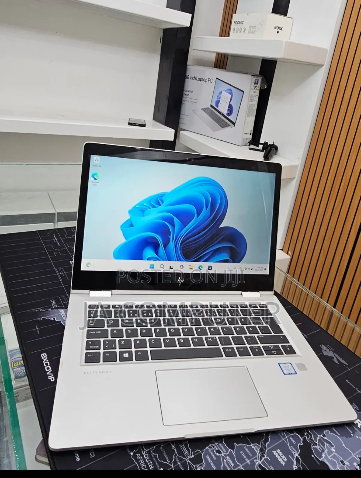New Laptop HP EliteBook X360 1030 G2 8GB Intel Core i7 SSD 512GB
