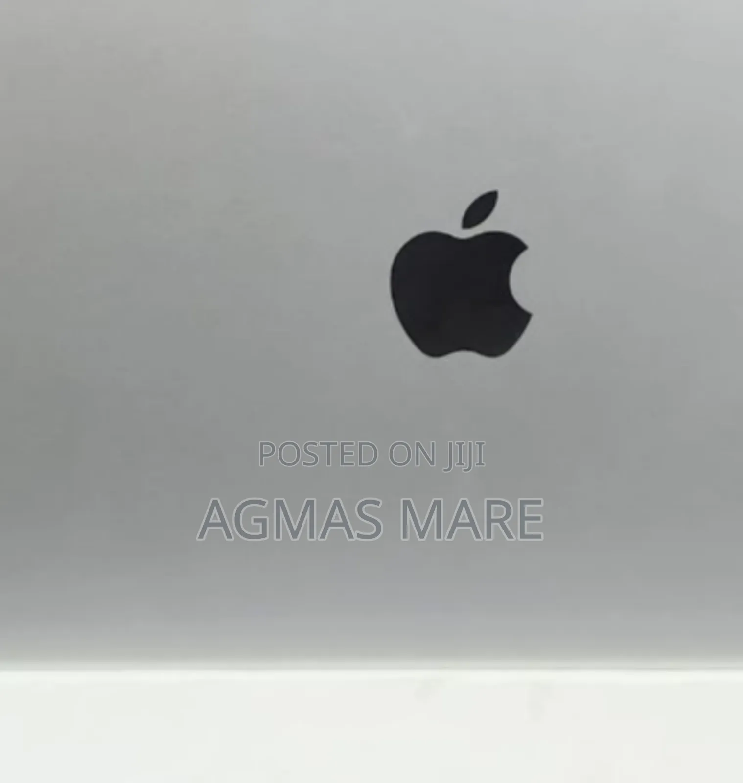 New Laptop Apple MacBook Air 2025 M4 13-Inch 16GB Apple M4 SSD 256GB