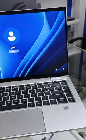 New Laptop HP x360 310 G2 16GB Intel Core i7 SSD 512GB